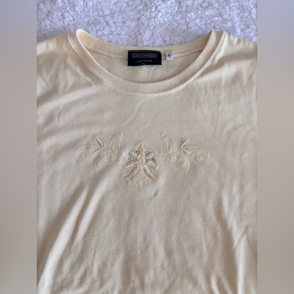 Vintage Yellow Floral Tee - Picture 2 of 5